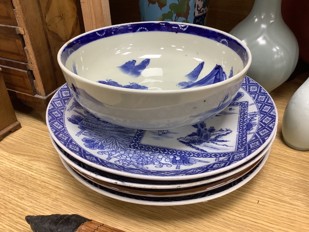 A quantity of Japanese Imari, a cloisonne vase, etc.